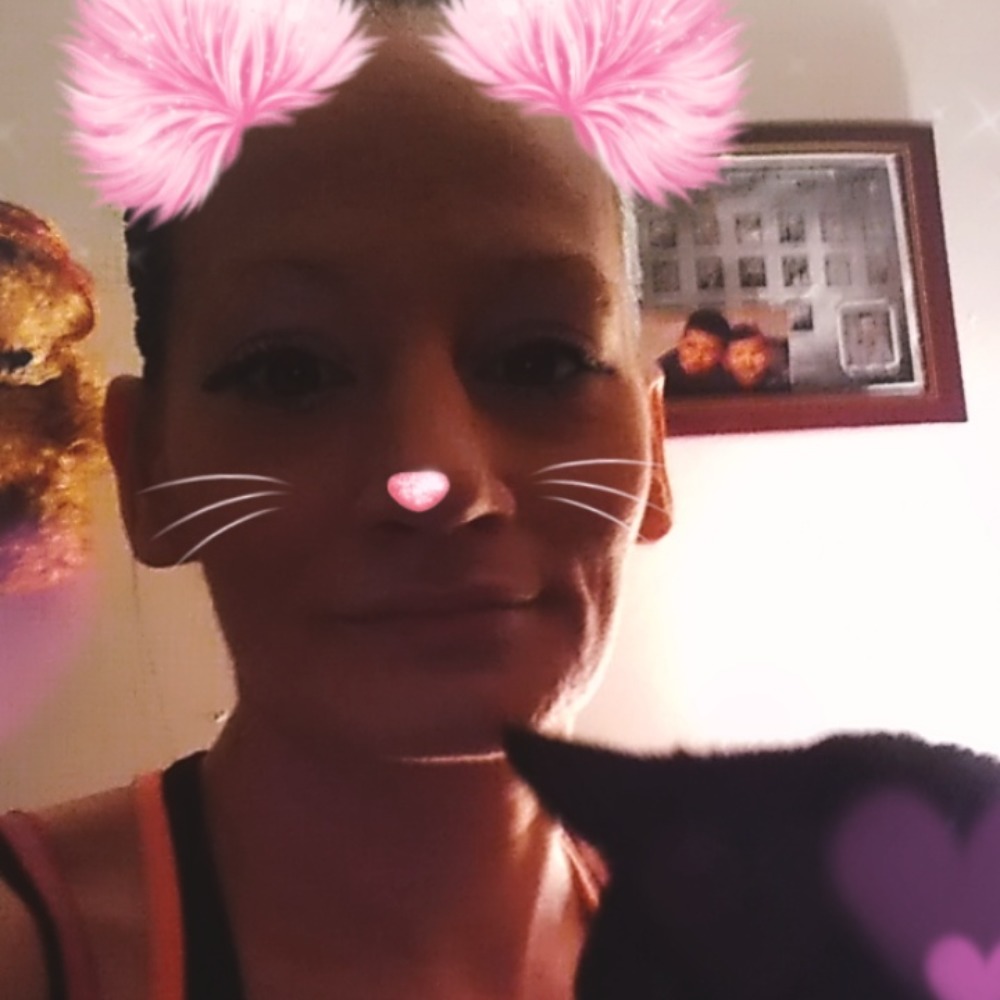 Meet your Posher, Jennifer